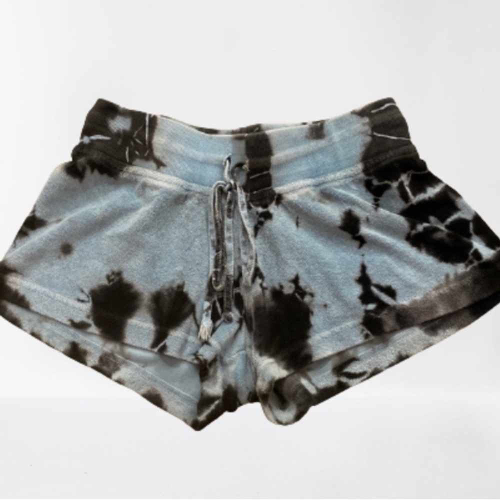 Hard tail dye dye terry short size S
